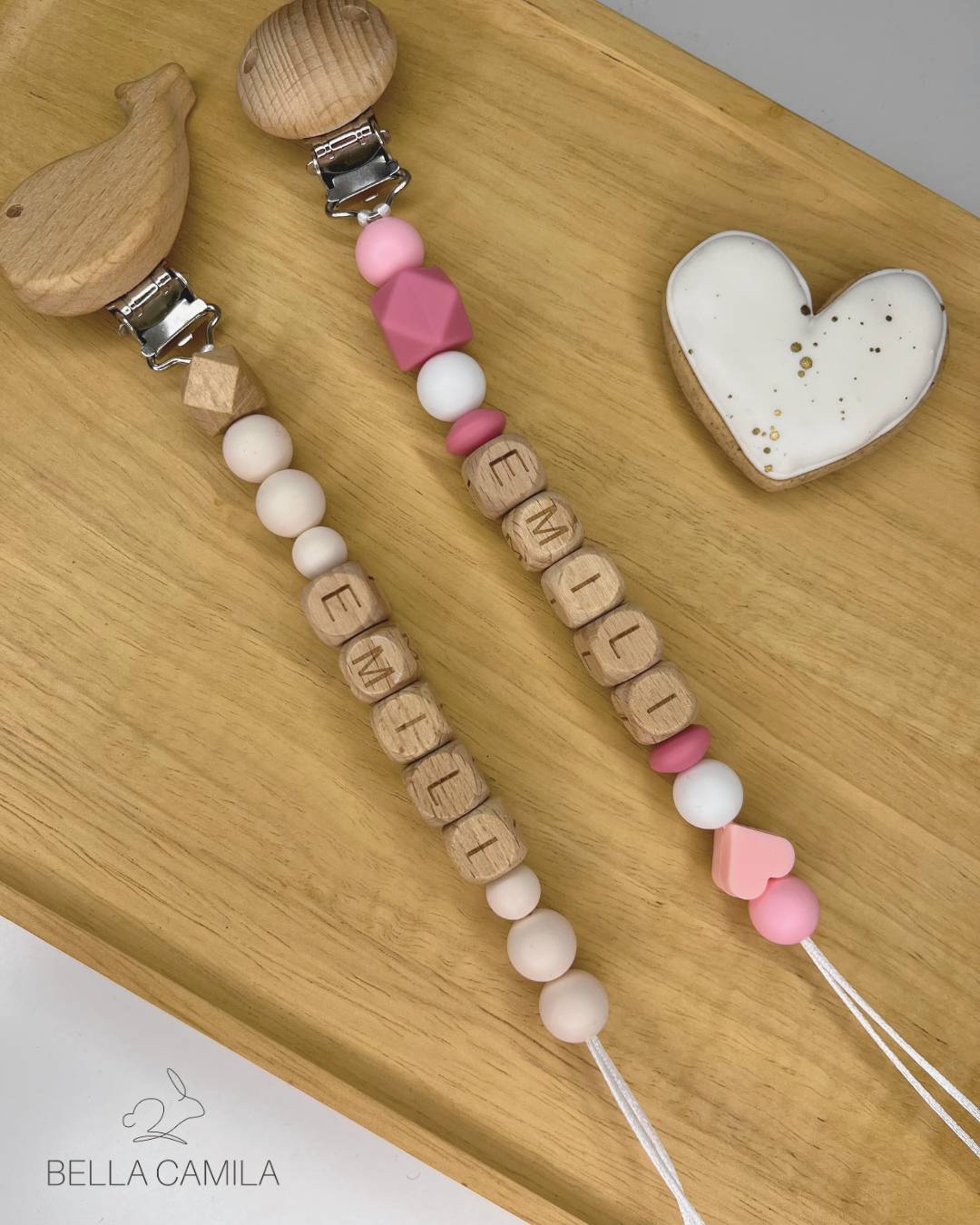 Névre szóló cumilánc – mire figyelj vásárláskor?